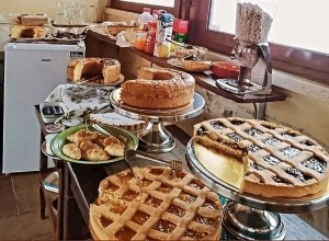 Colazione - La Rupe Bed and Breakfast - Norma Latina